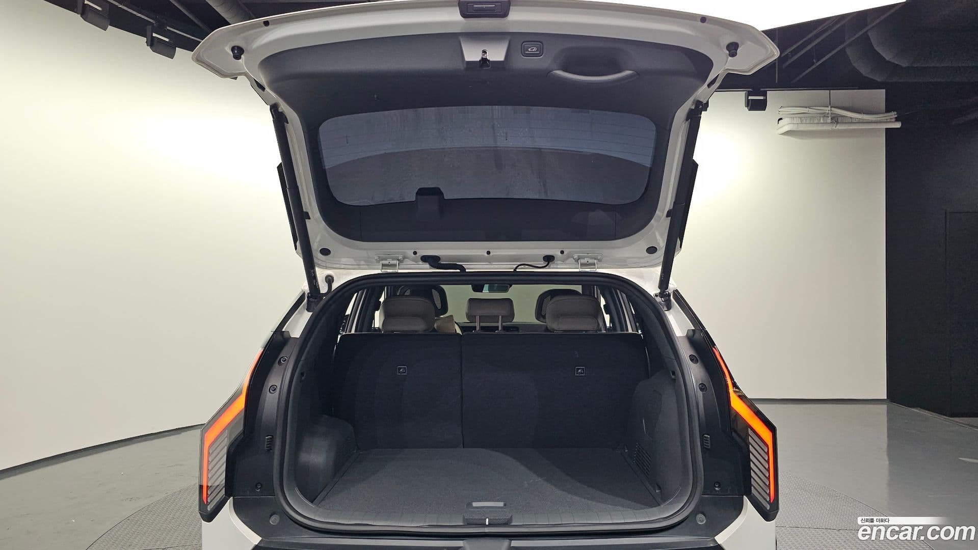 Main__Slider__Photo:EV3 Kia 2024.6-19