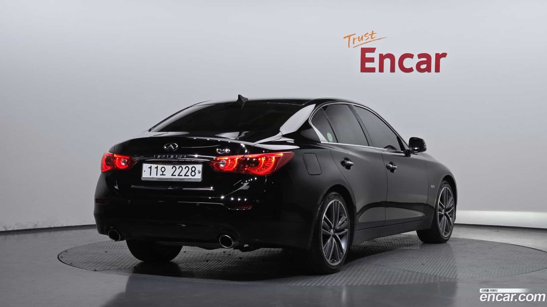 Q50 Infiniti 2015.4-OUTER-002