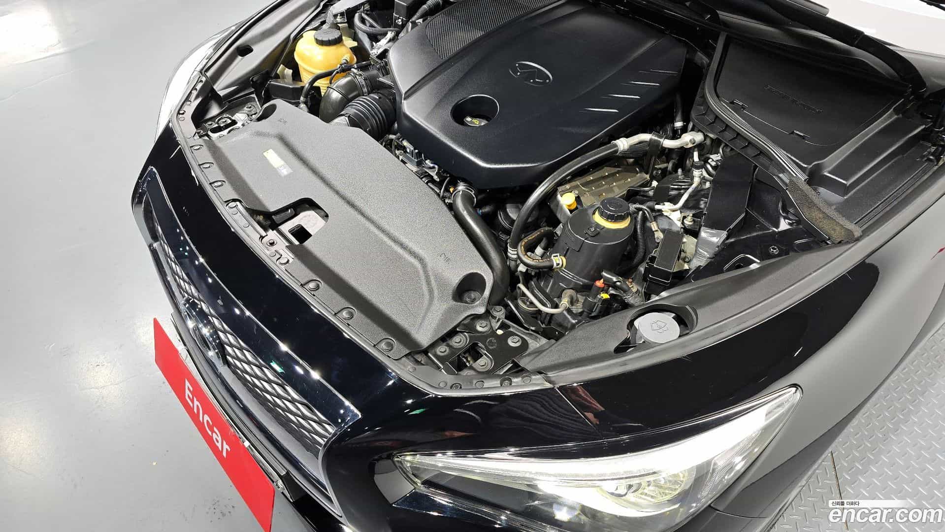 Q50 Infiniti 2015.4-INNER-006