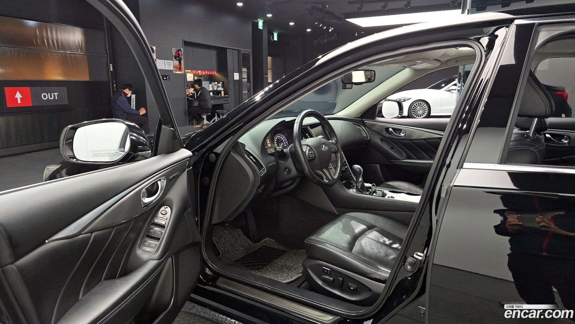 Main__Slider__Photo:Q50 Infiniti 2015.4-9