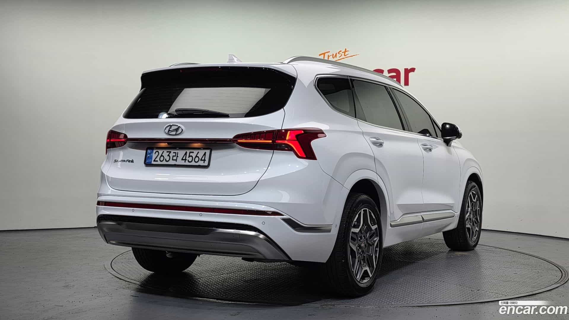 Santafe Hyundai 2021.11-OUTER-002