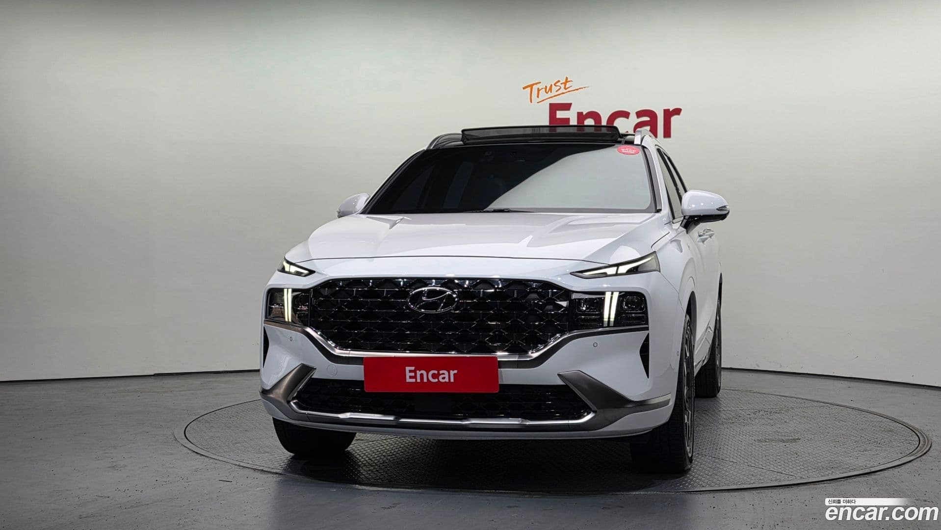 Main__Slider__Photo:Santafe Hyundai 2021.11-2