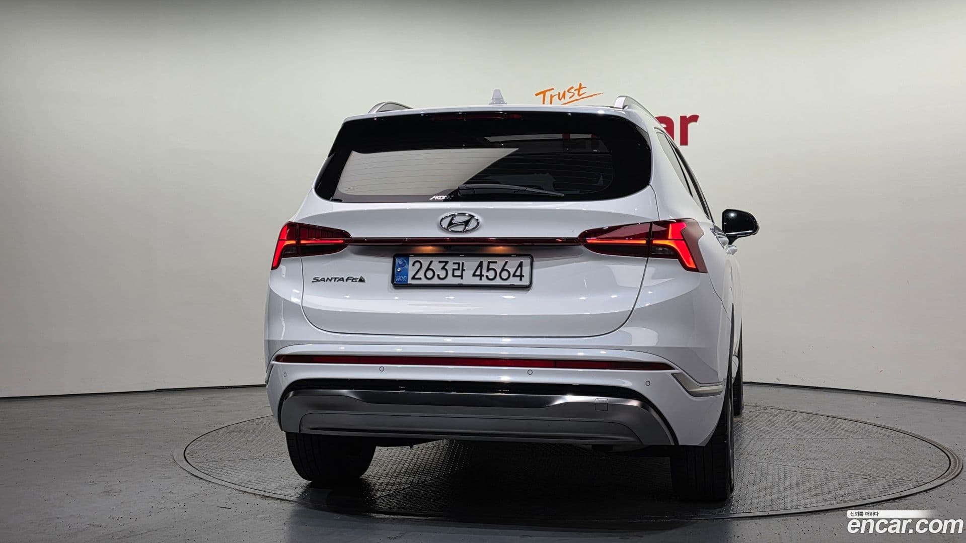 Main__Slider__Photo:Santafe Hyundai 2021.11-3