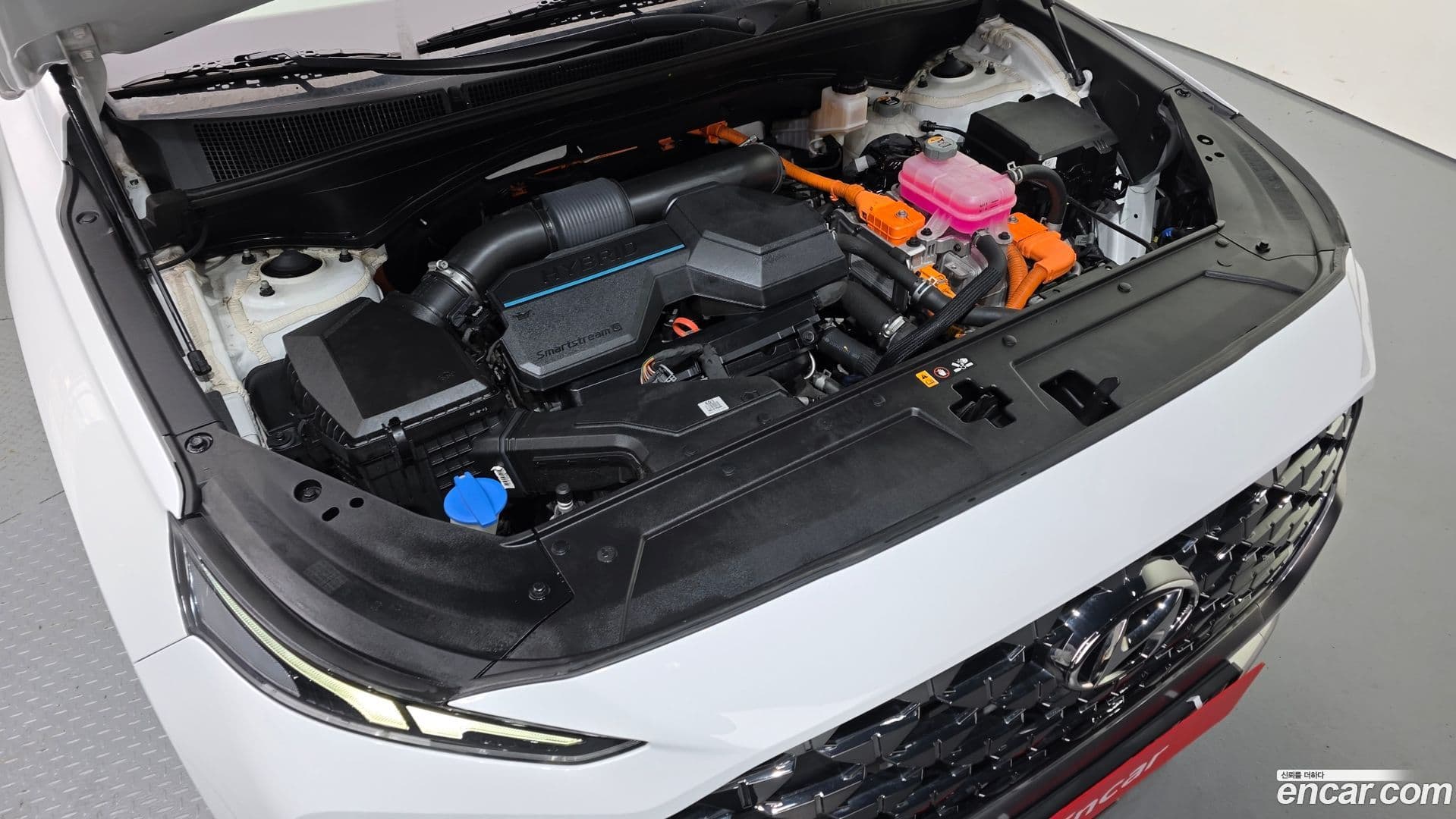 Main__Slider__Photo:Santafe Hyundai 2021.11-5