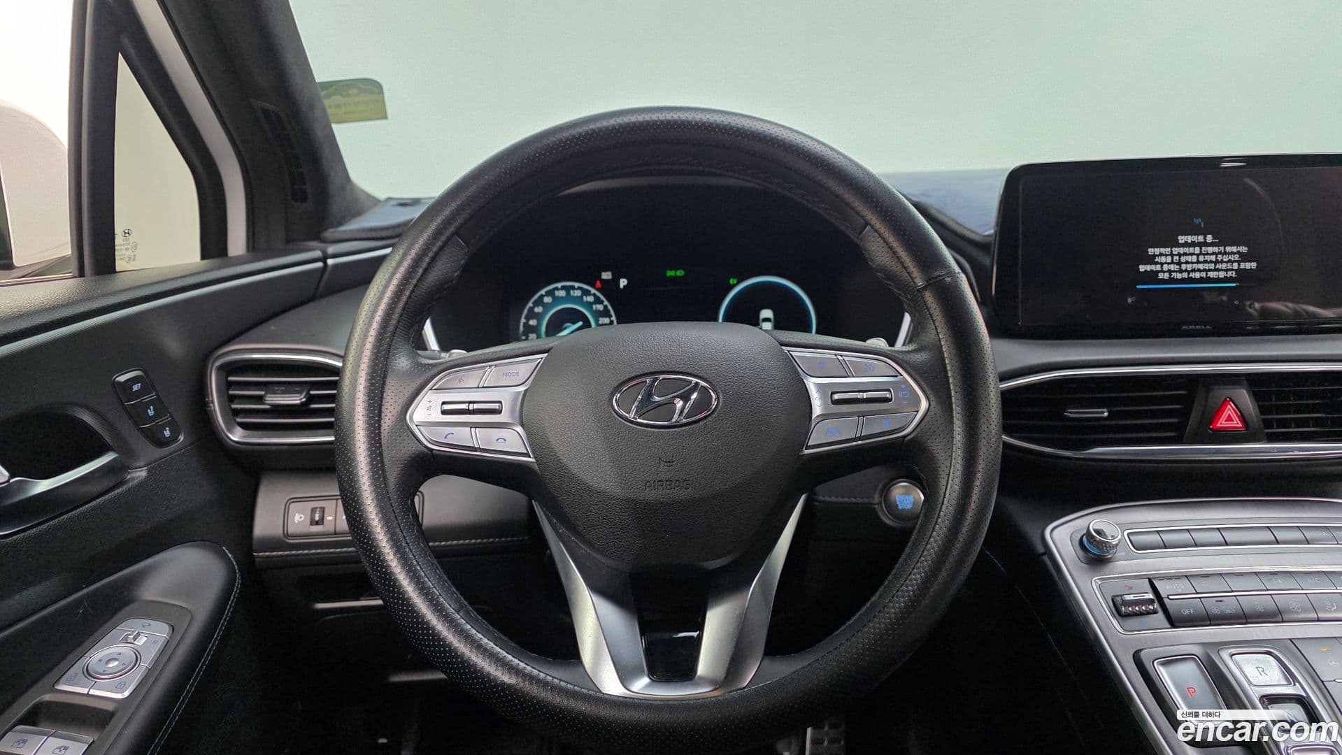 Main__Slider__Photo:Santafe Hyundai 2021.11-14