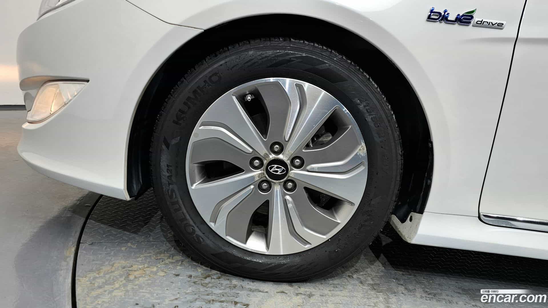 Sonata Hyundai 2013.1-OUTER-005