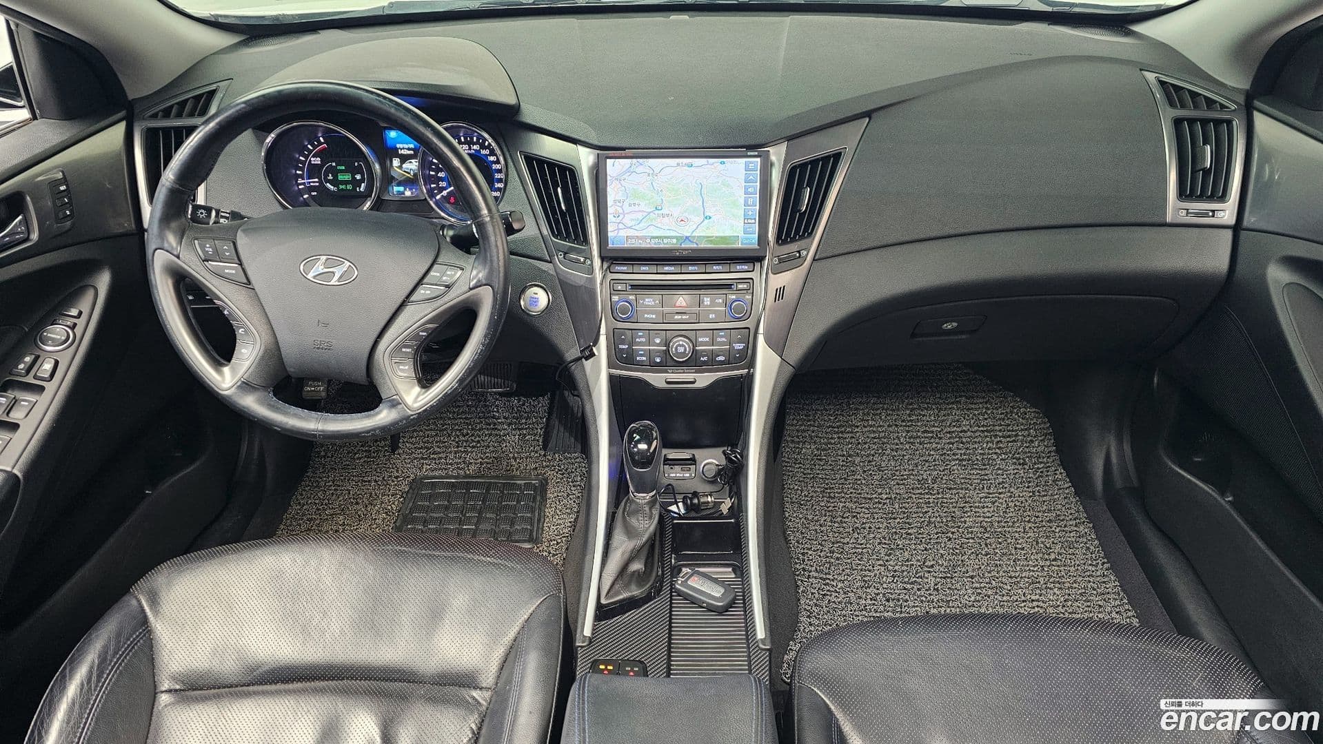 Main__Slider__Photo:Sonata Hyundai 2013.1-6