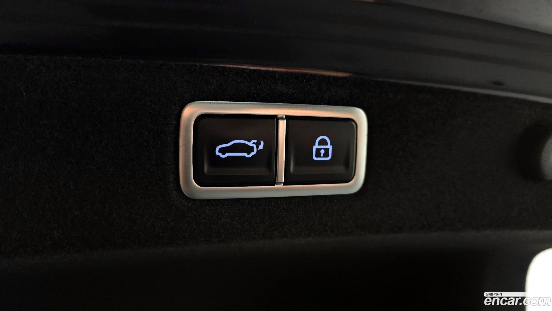 Main__Slider__Photo:Grandeur Hyundai 2023.1-19