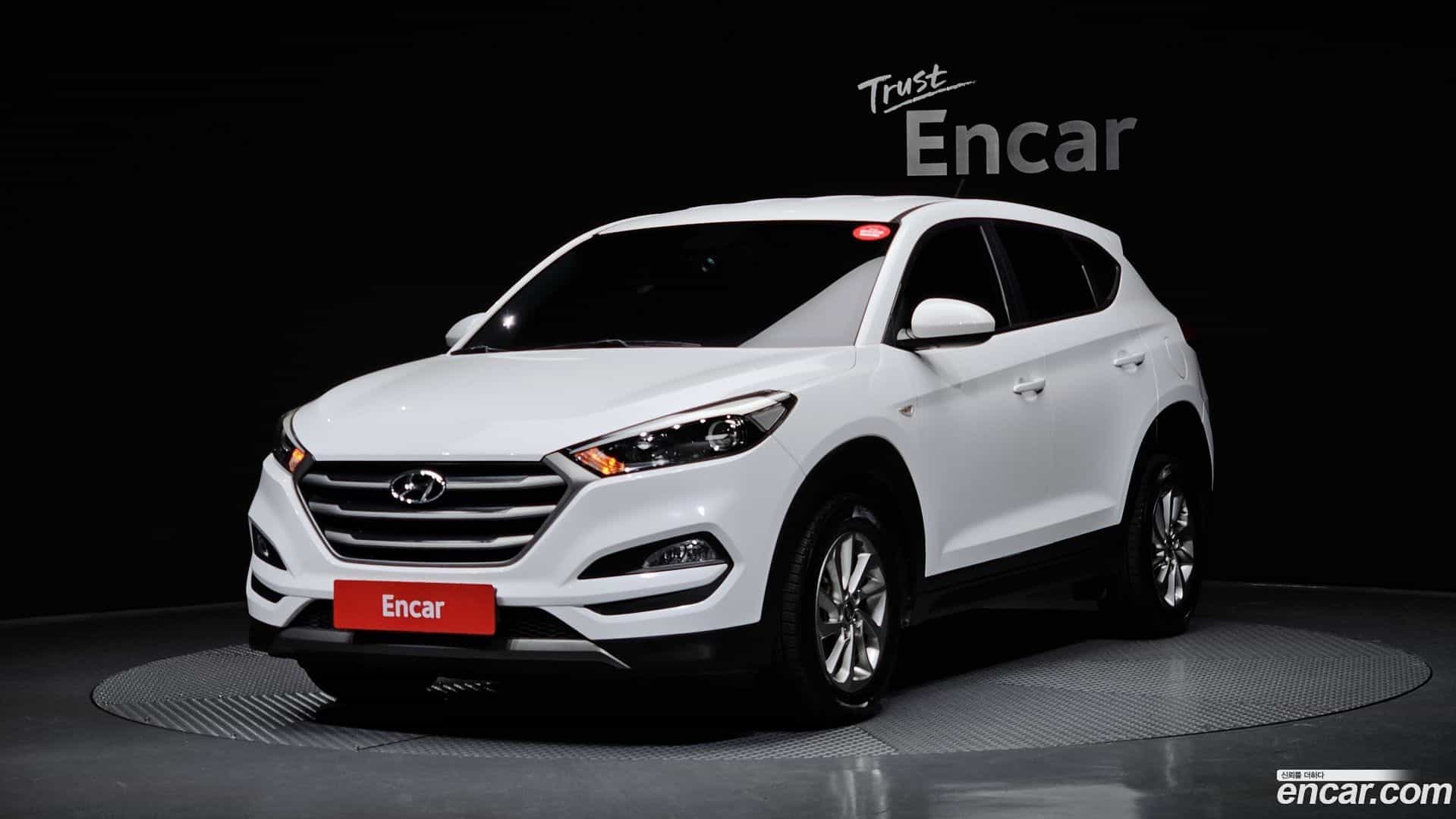 Tucson Hyundai 2015.3-OUTER-001