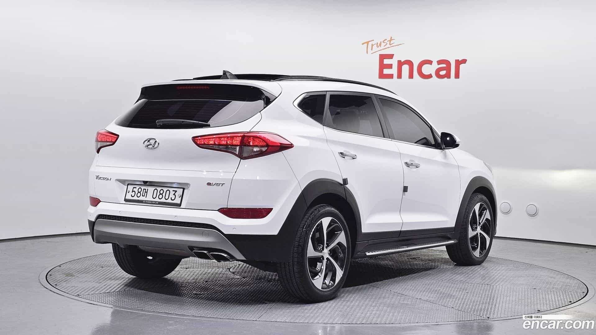 Tucson Hyundai 2016.5-OUTER-002