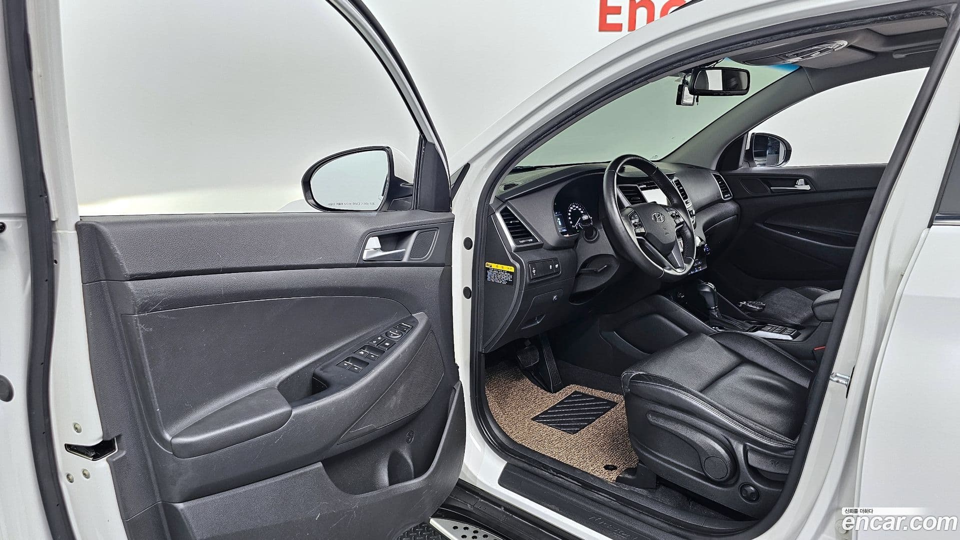 Main__Slider__Photo:Tucson Hyundai 2016.5-9