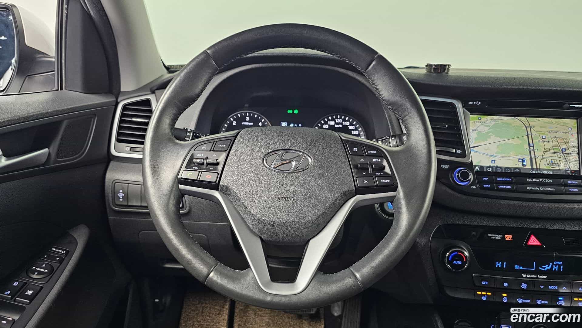 Tucson Hyundai 2016.5-OPTION-019