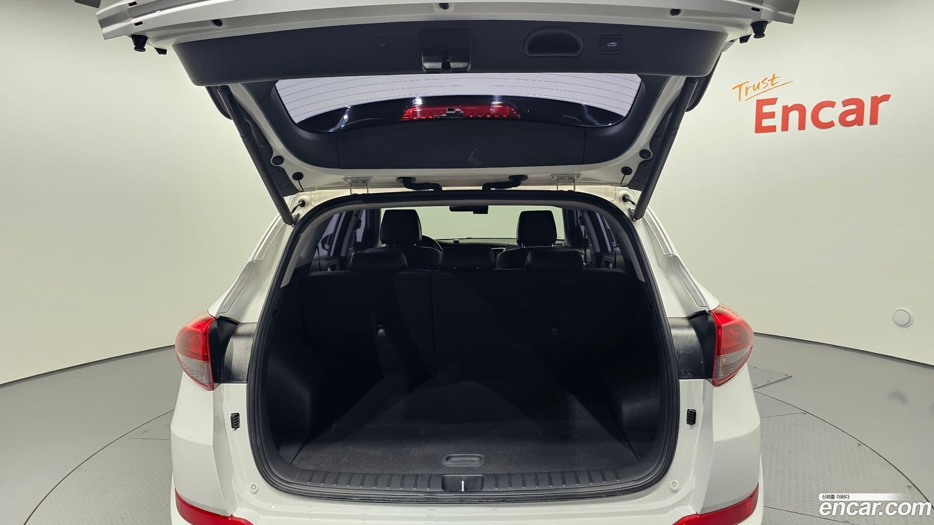 Main__Slider__Photo:Tucson Hyundai 2016.5-19