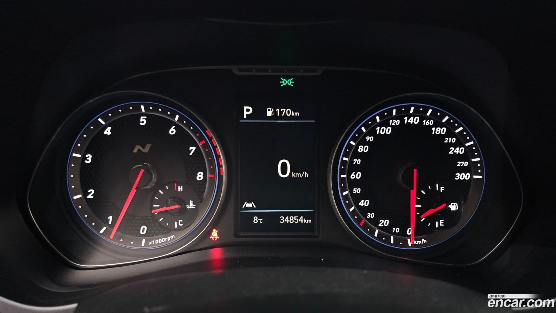 Main__Slider__Photo:Veloster Hyundai 2021.2-7