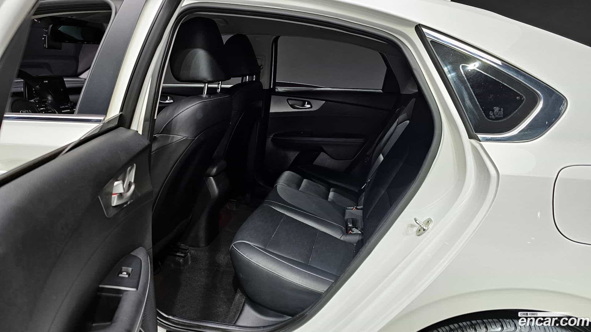 K3 Kia 2018.4-OPTION-016