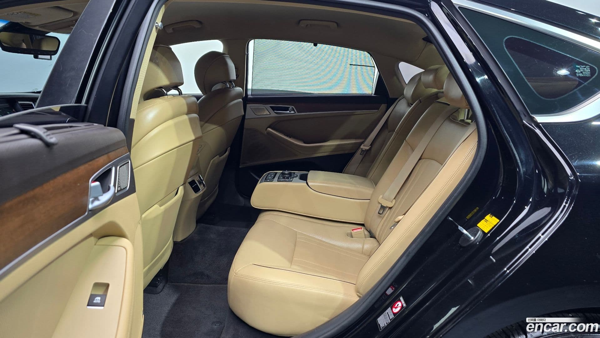 Main__Slider__Photo:G80 Genesis 2016.9-11