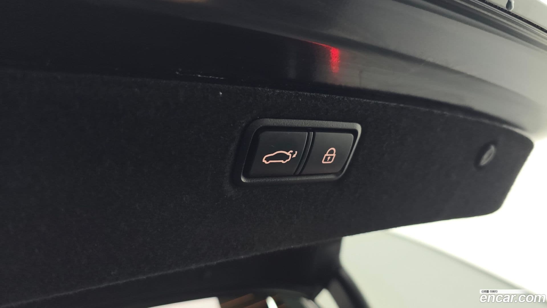 Main__Slider__Photo:G80 Genesis 2016.9-18