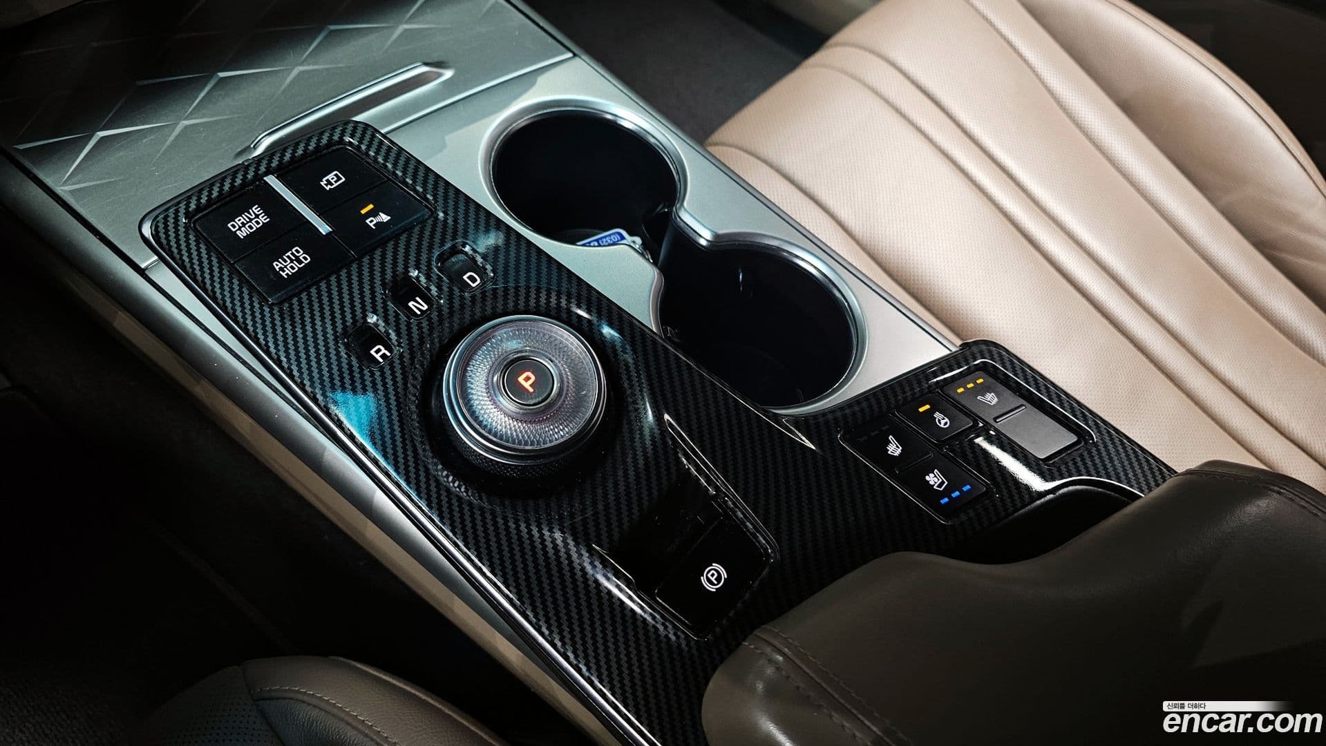 Main__Slider__Photo:K8 Kia 2021.6-8