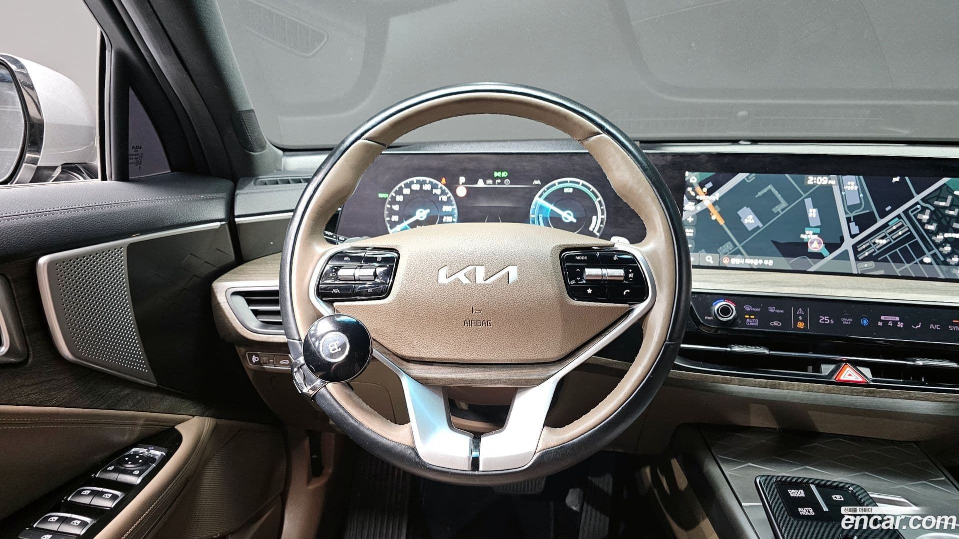 Main__Slider__Photo:K8 Kia 2021.6-12