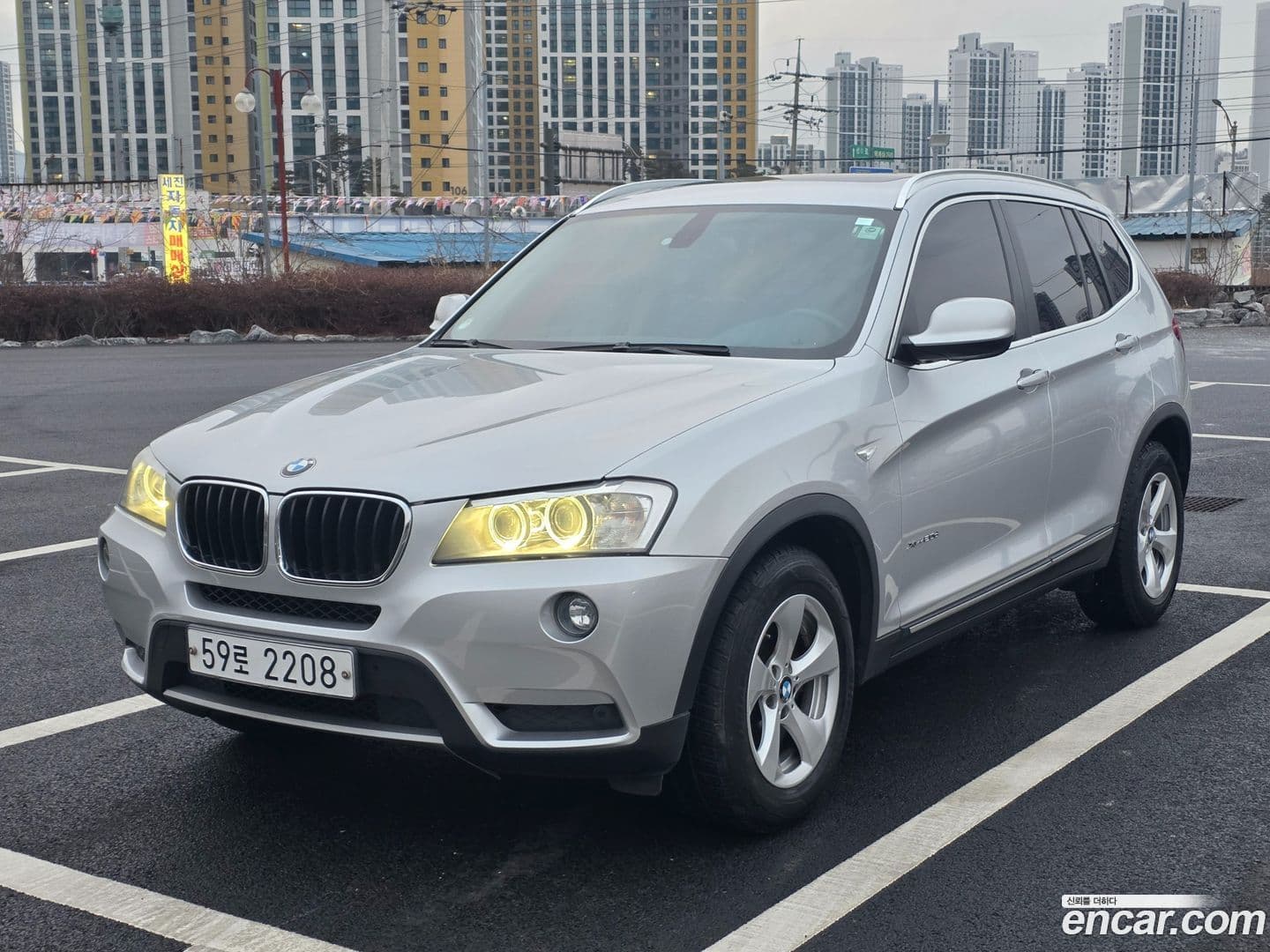 Main__Slider__Photo:X3 BMW 2011.3-0