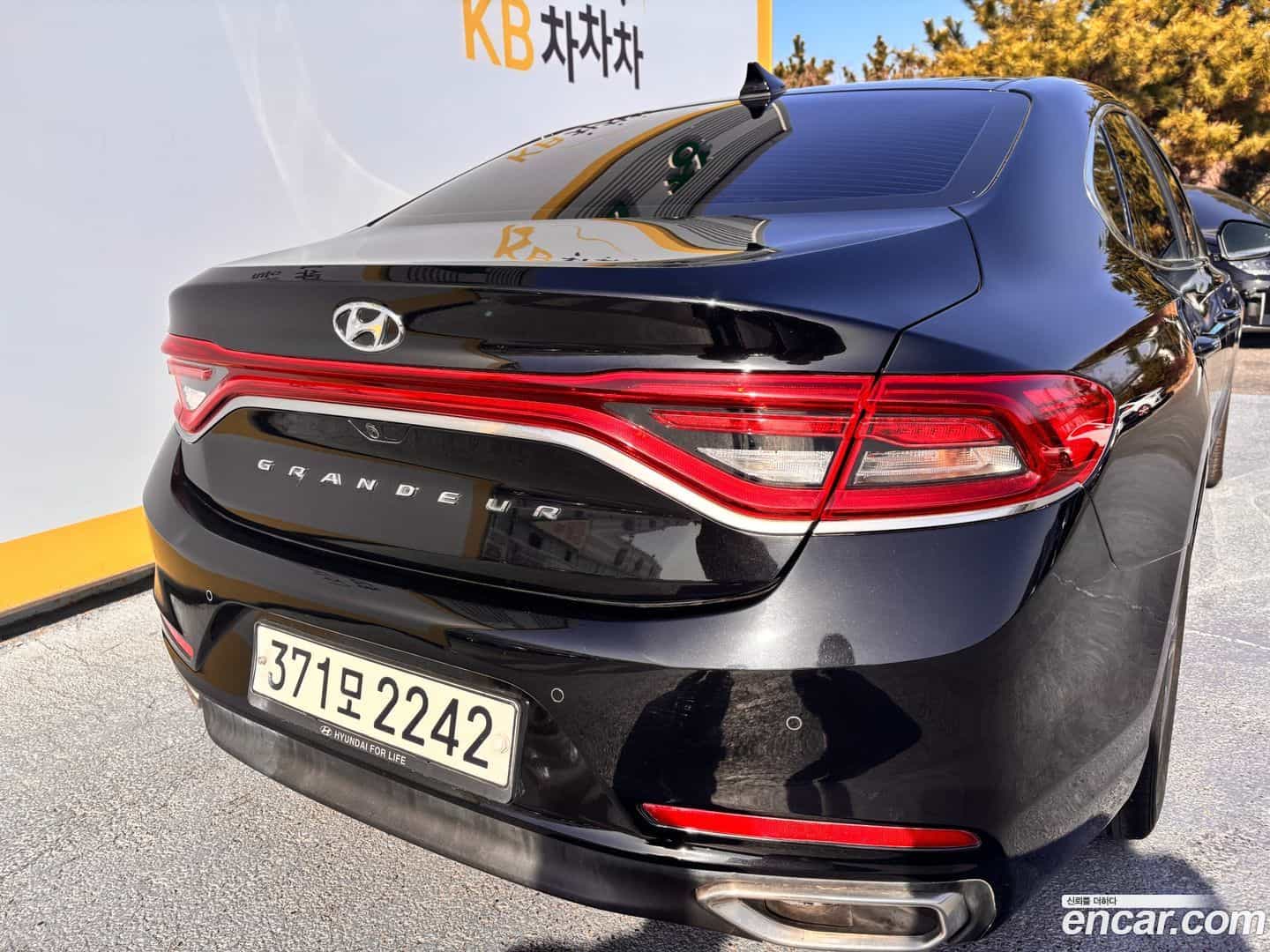 Grandeur Hyundai 2019.9-OUTER-002