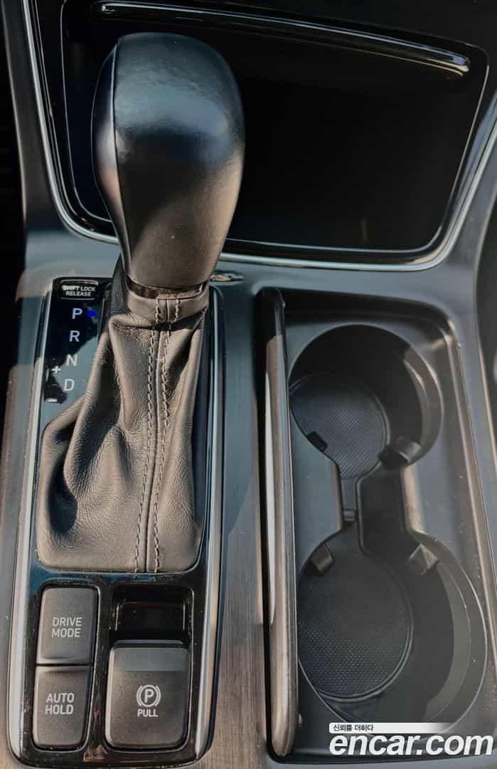 Grandeur Hyundai 2019.9-INNER-009