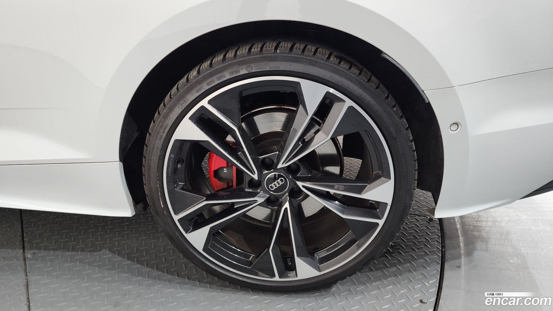 Main__Slider__Photo:S5 Audi 2021.11-4