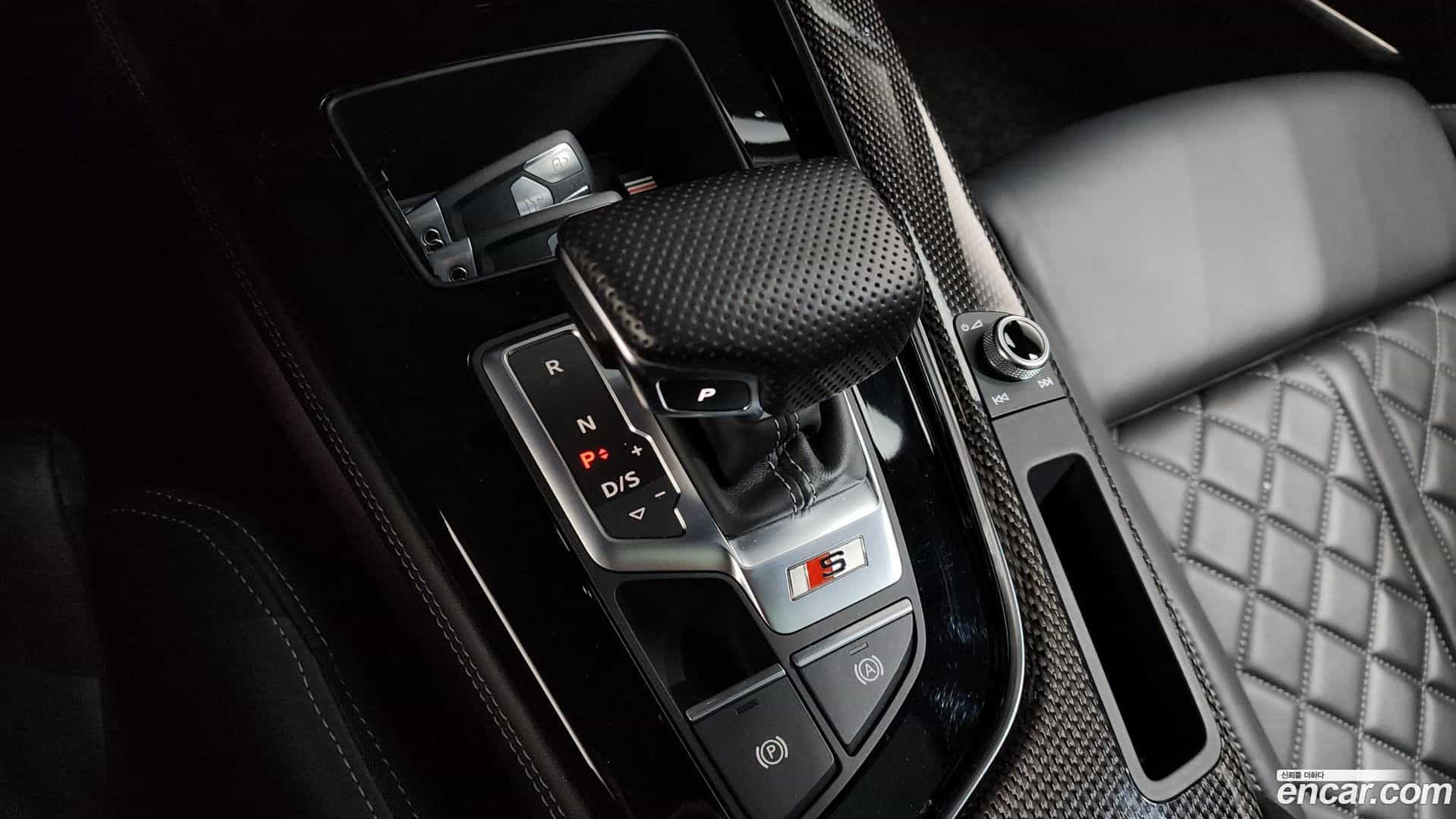 S5 Audi 2021.11-INNER-009