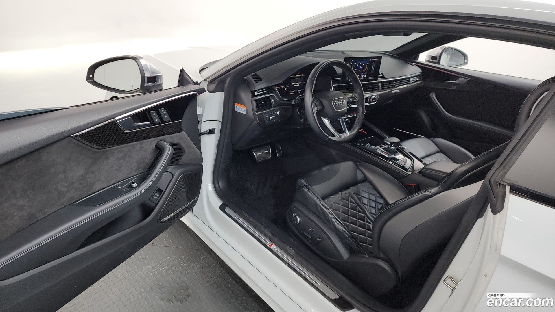 Main__Slider__Photo:S5 Audi 2021.11-9