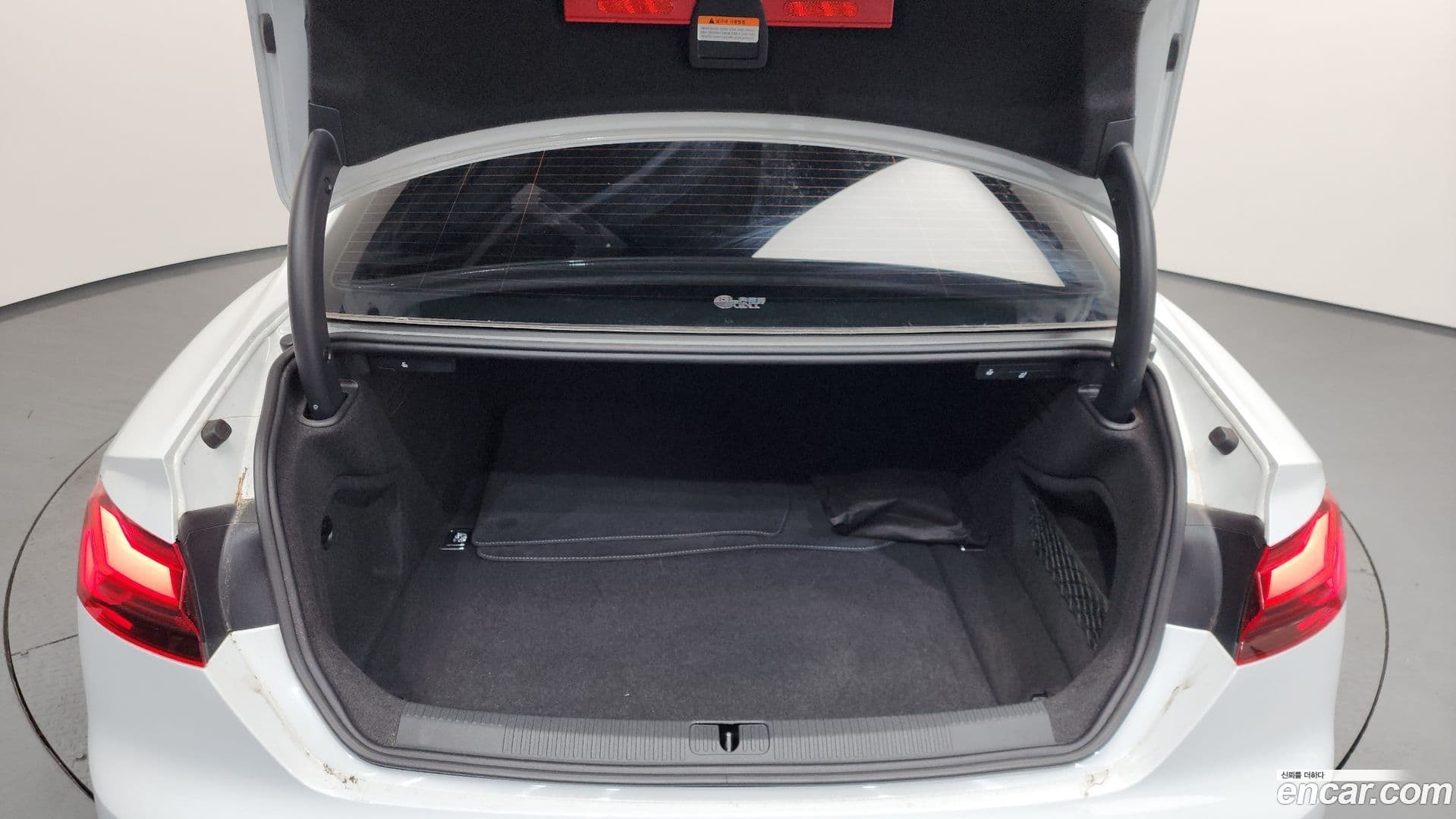 Main__Slider__Photo:S5 Audi 2021.11-19