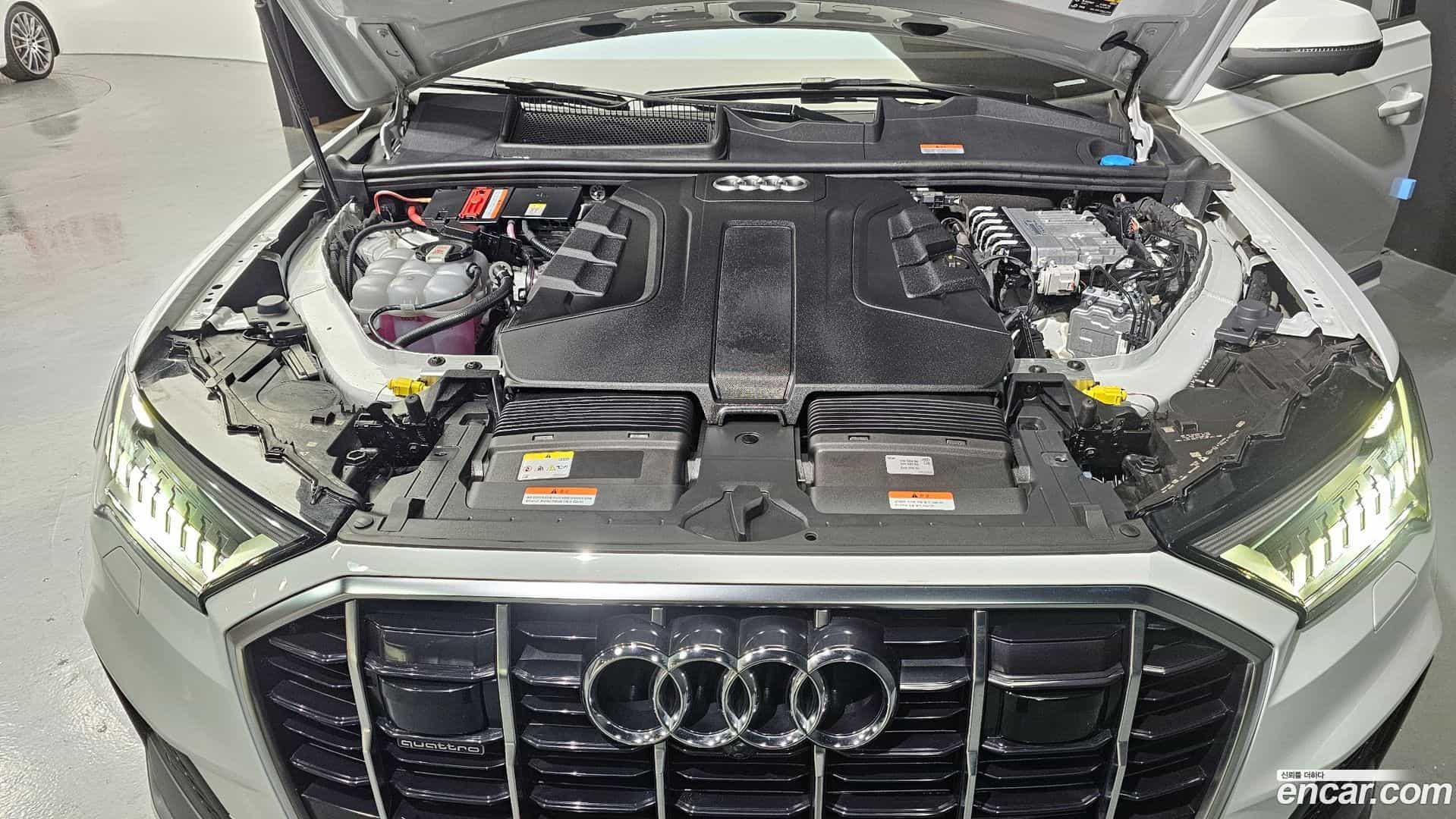 Q7 Audi 2023.2-INNER-006