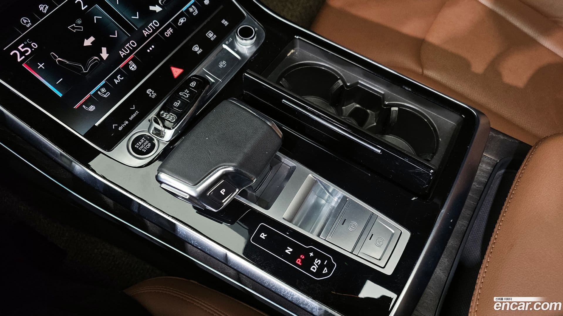 Main__Slider__Photo:Q7 Audi 2023.2-8