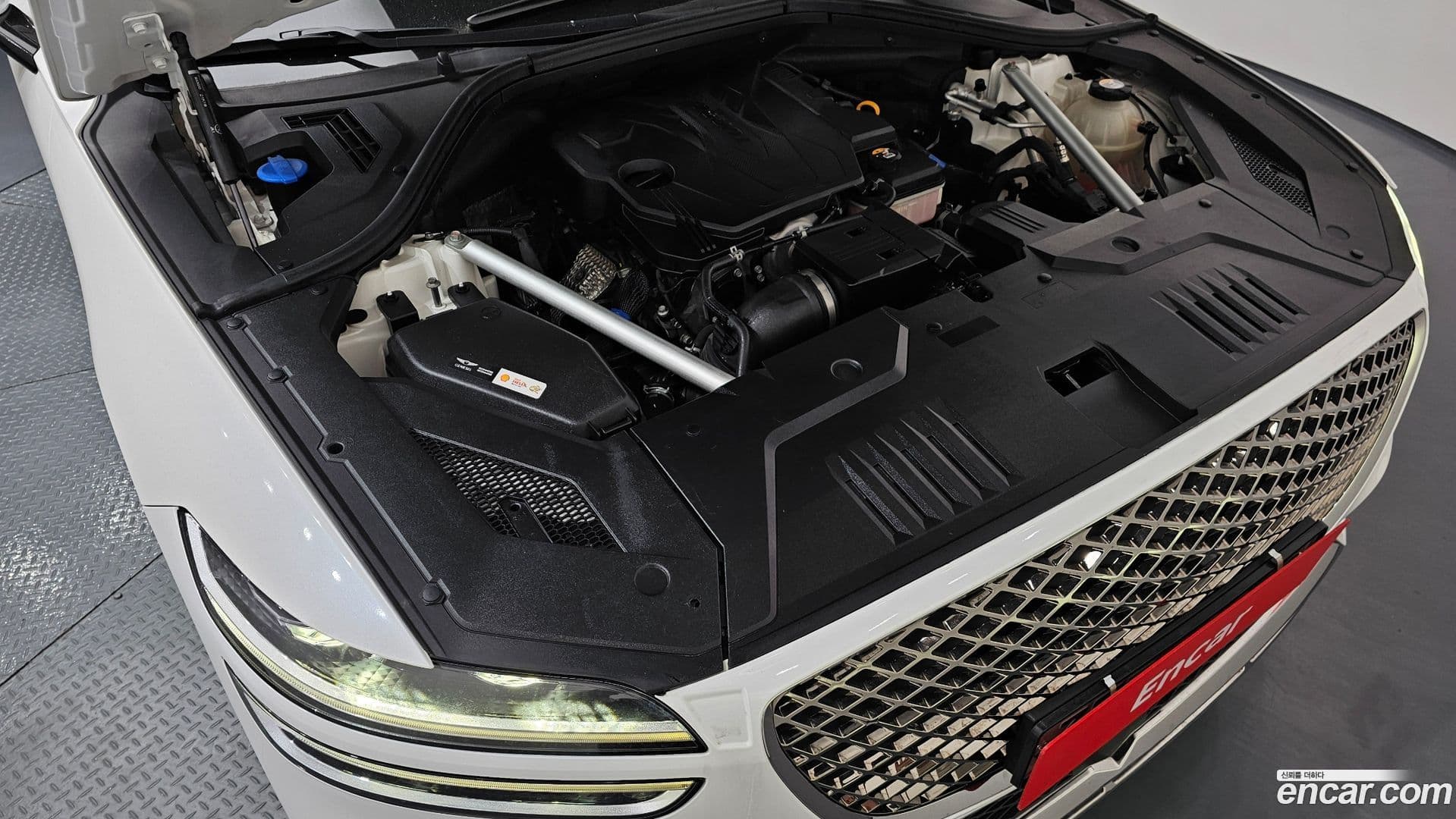 Main__Slider__Photo:GV70 Genesis 2021.11-5