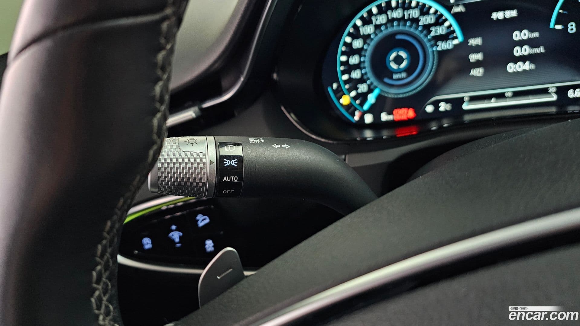 Main__Slider__Photo:GV70 Genesis 2021.11-8