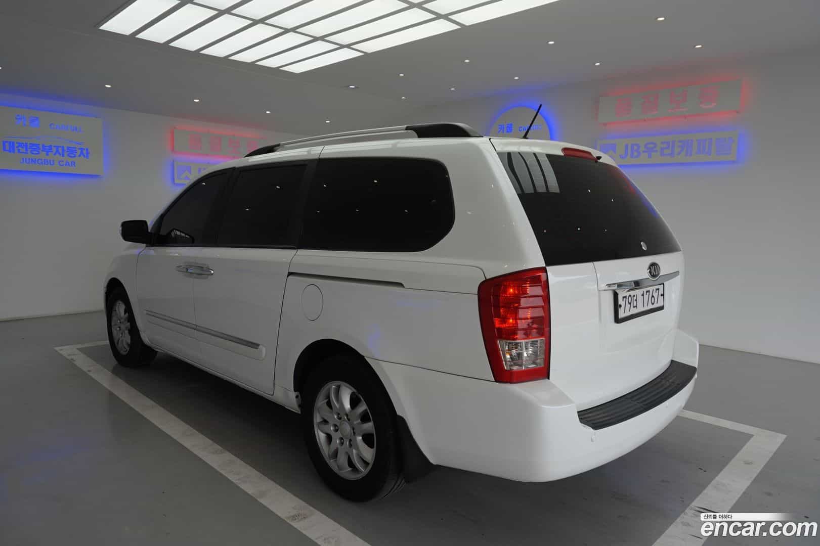 Canival Kia 2013.0-OUTER-003