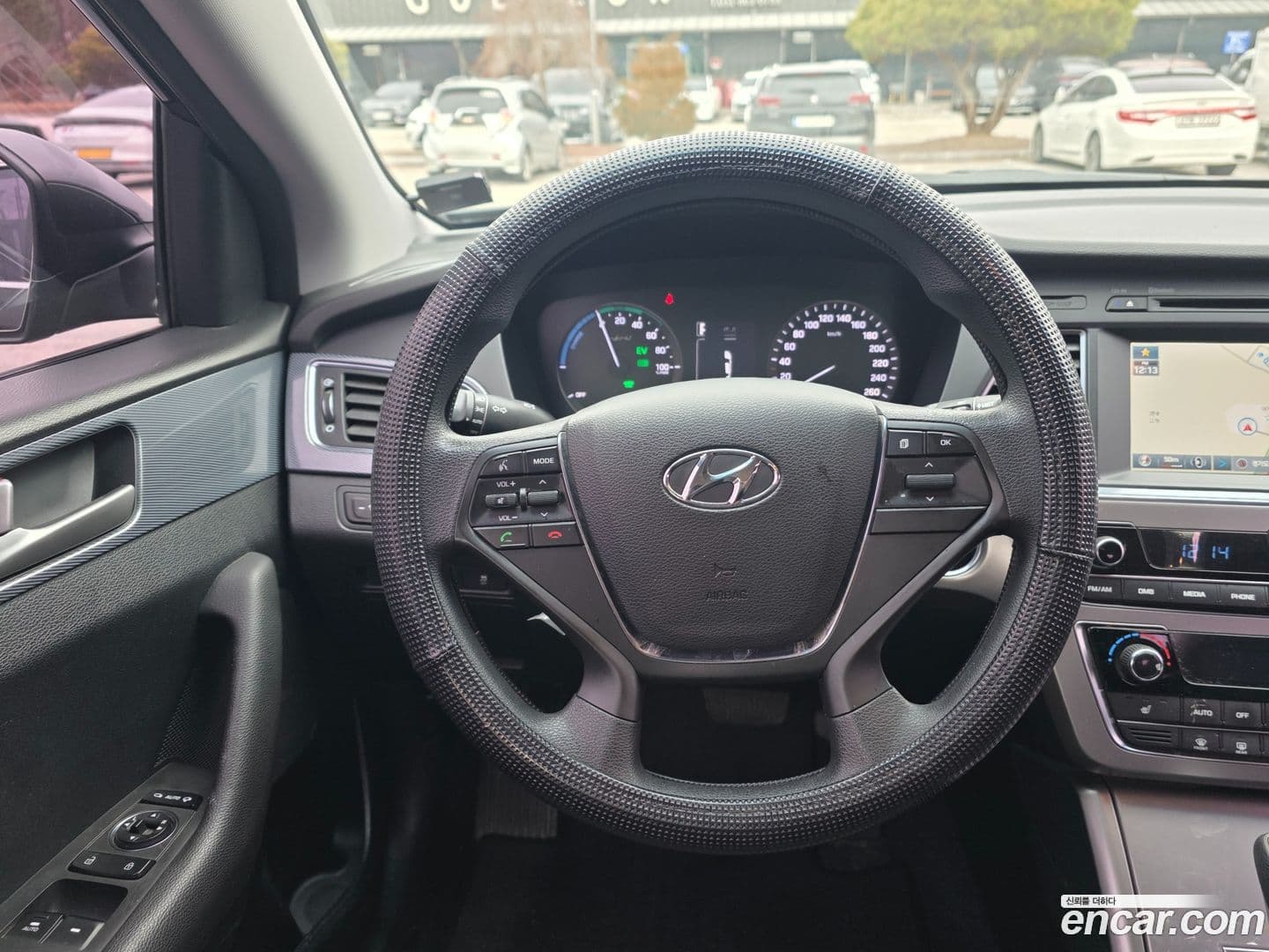 Main__Slider__Photo:Sonata Hyundai 2015.4-11