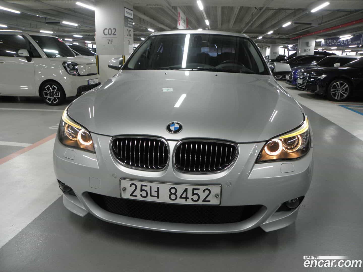 5-Series BMW 2010.2-OUTER-001