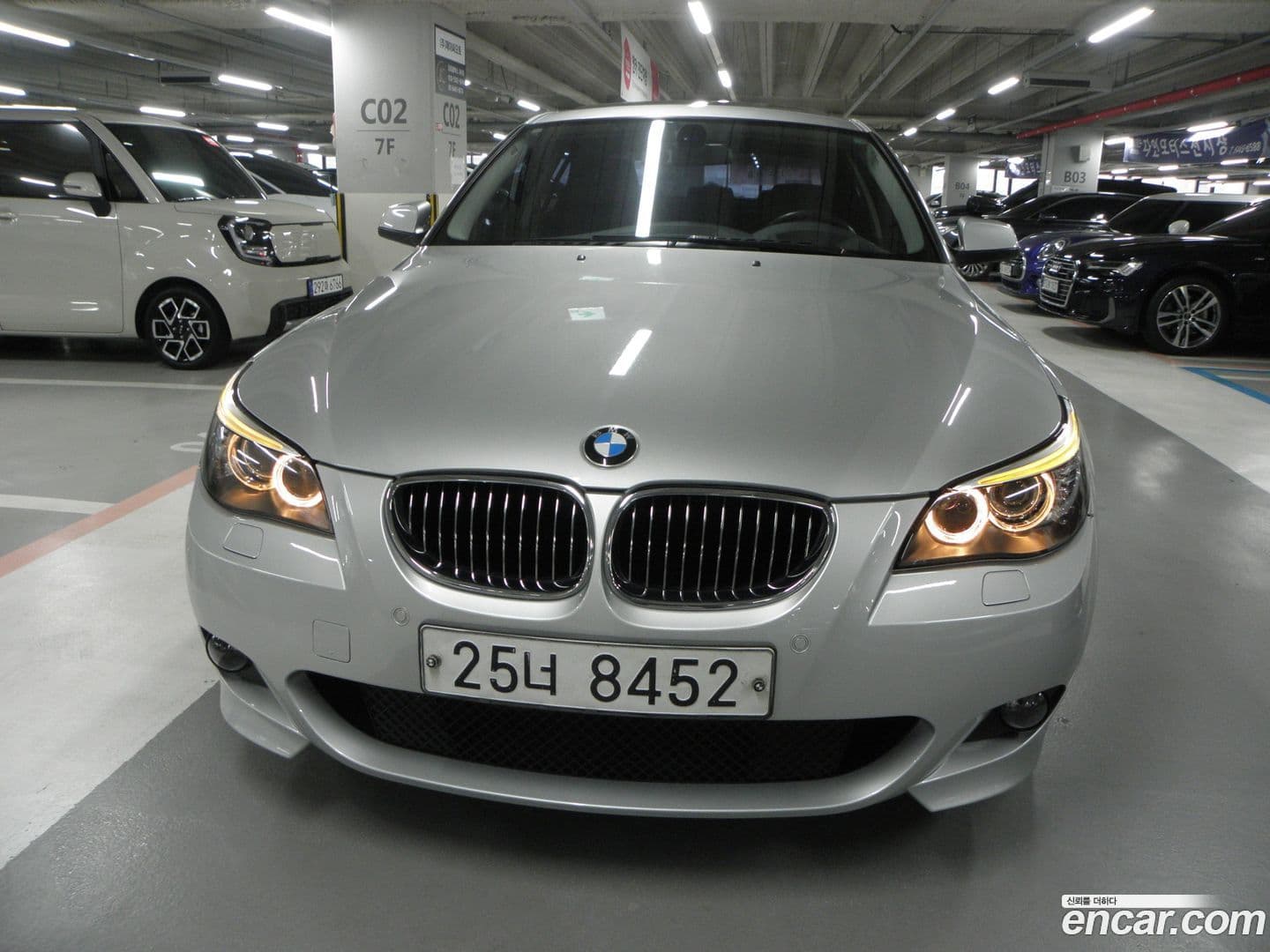 Main__Slider__Photo:5-Series BMW 2010.2-0