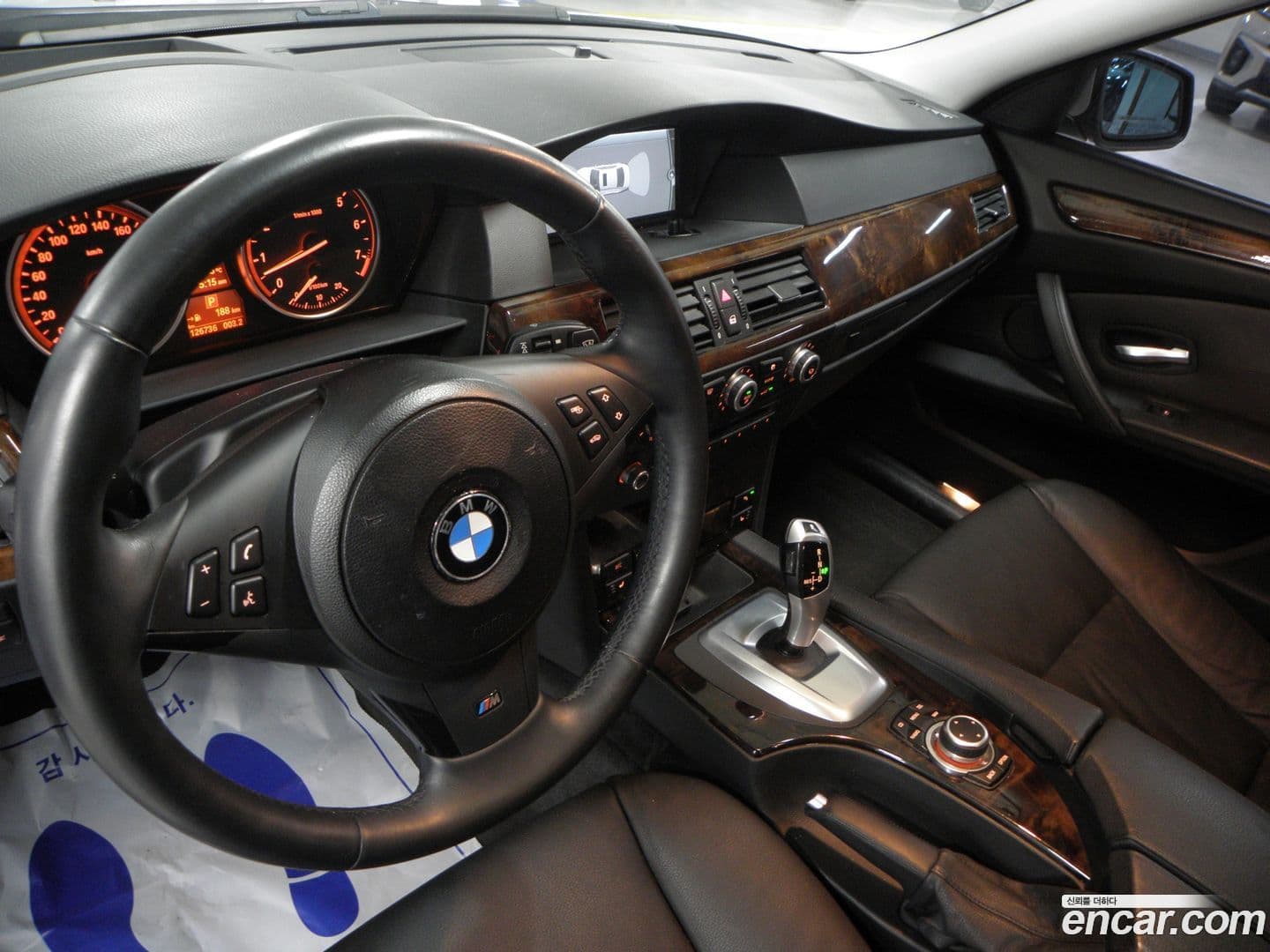 Main__Slider__Photo:5-Series BMW 2010.2-7