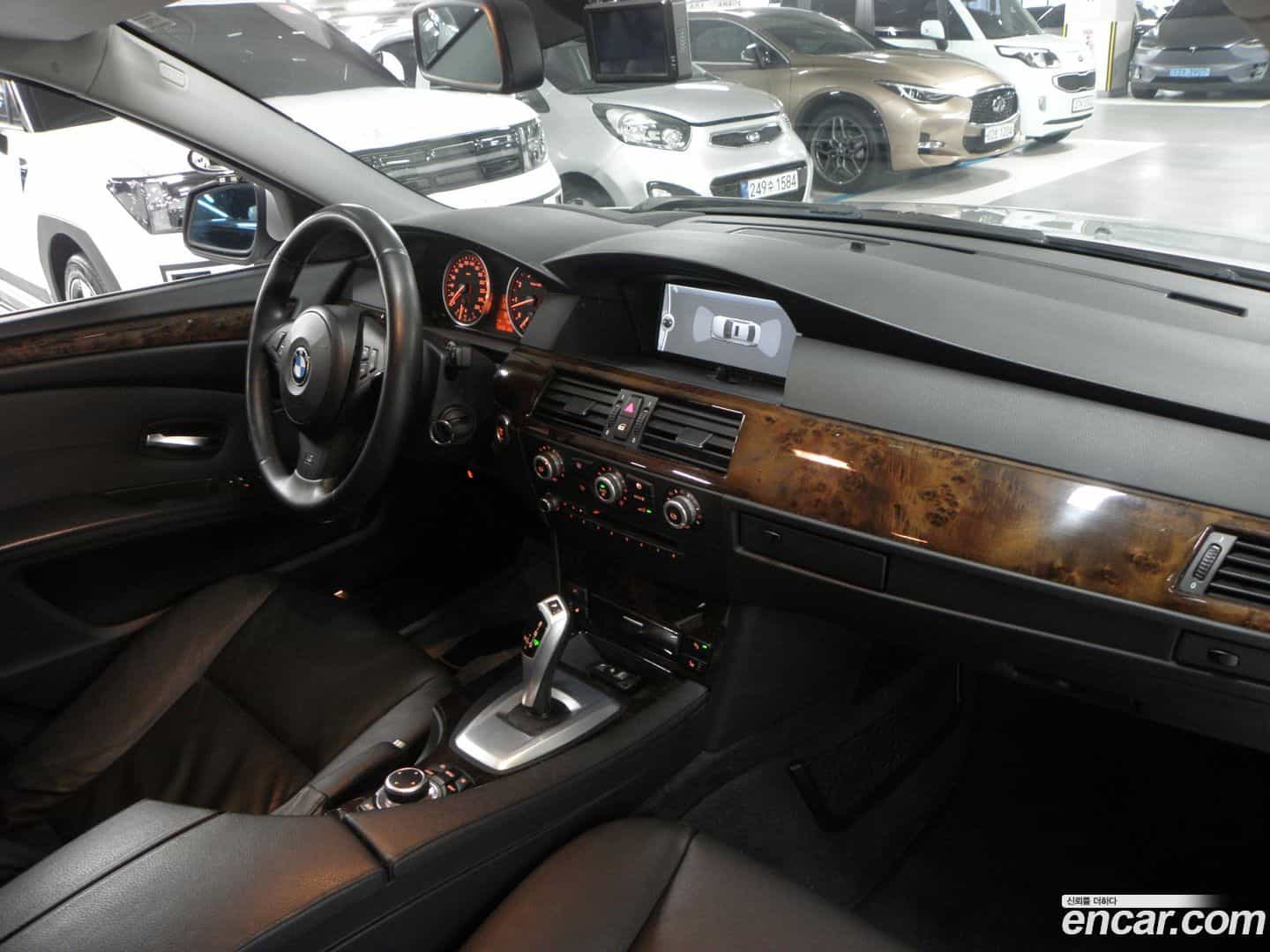 5-Series BMW 2010.2-OPTION-015