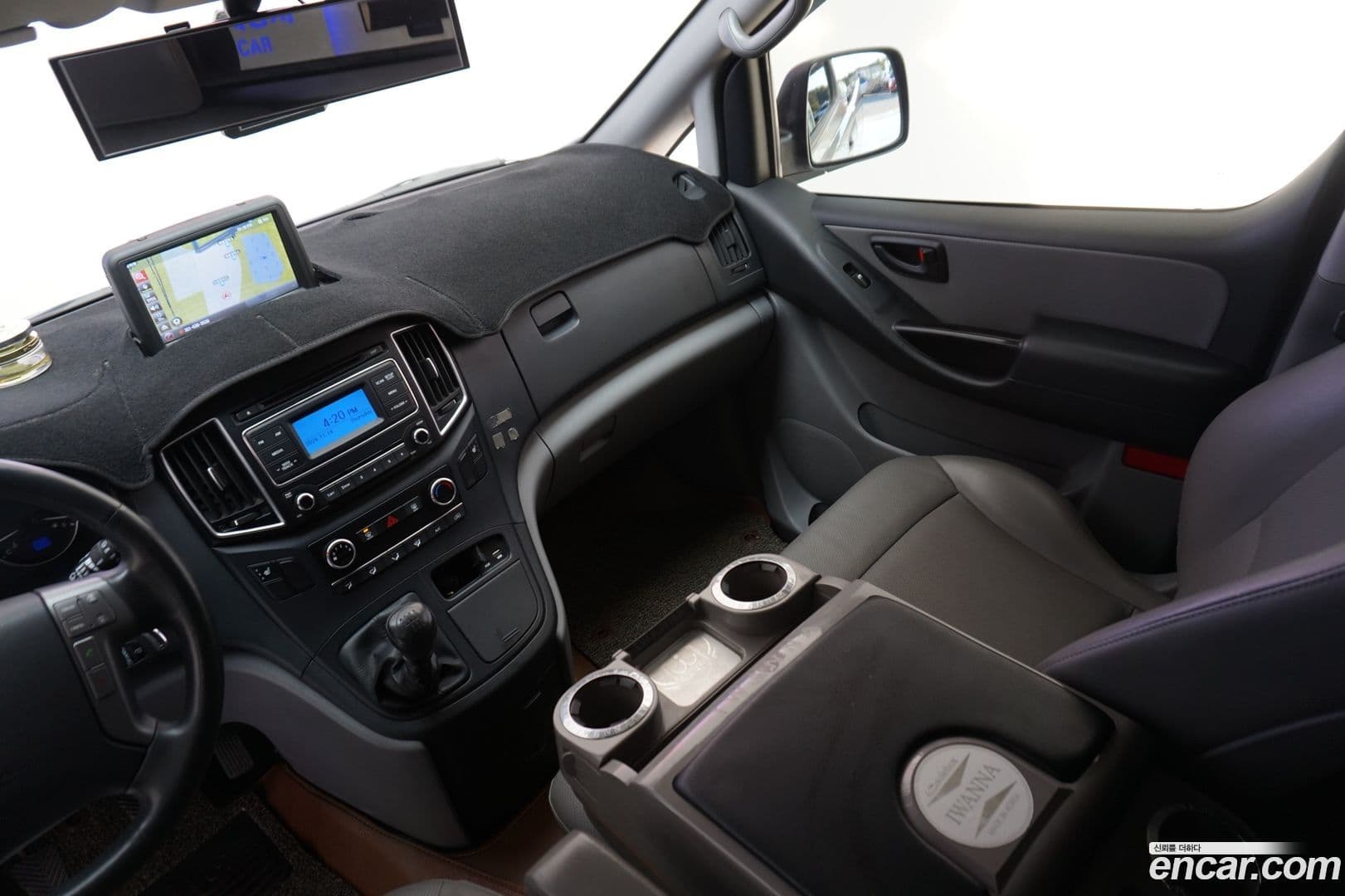 Main__Slider__Photo:Starex Hyundai 2017.6-6