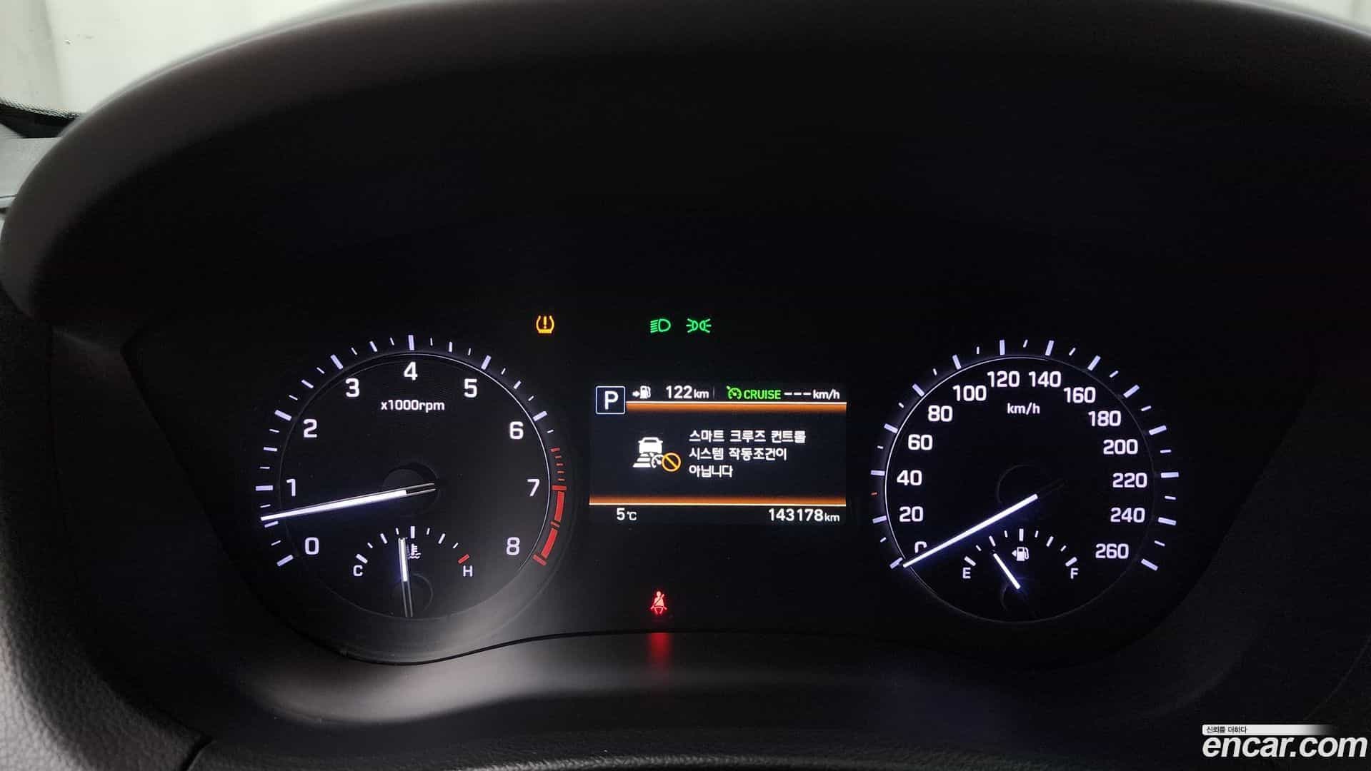 G80 Genesis 2019.3-INNER-008