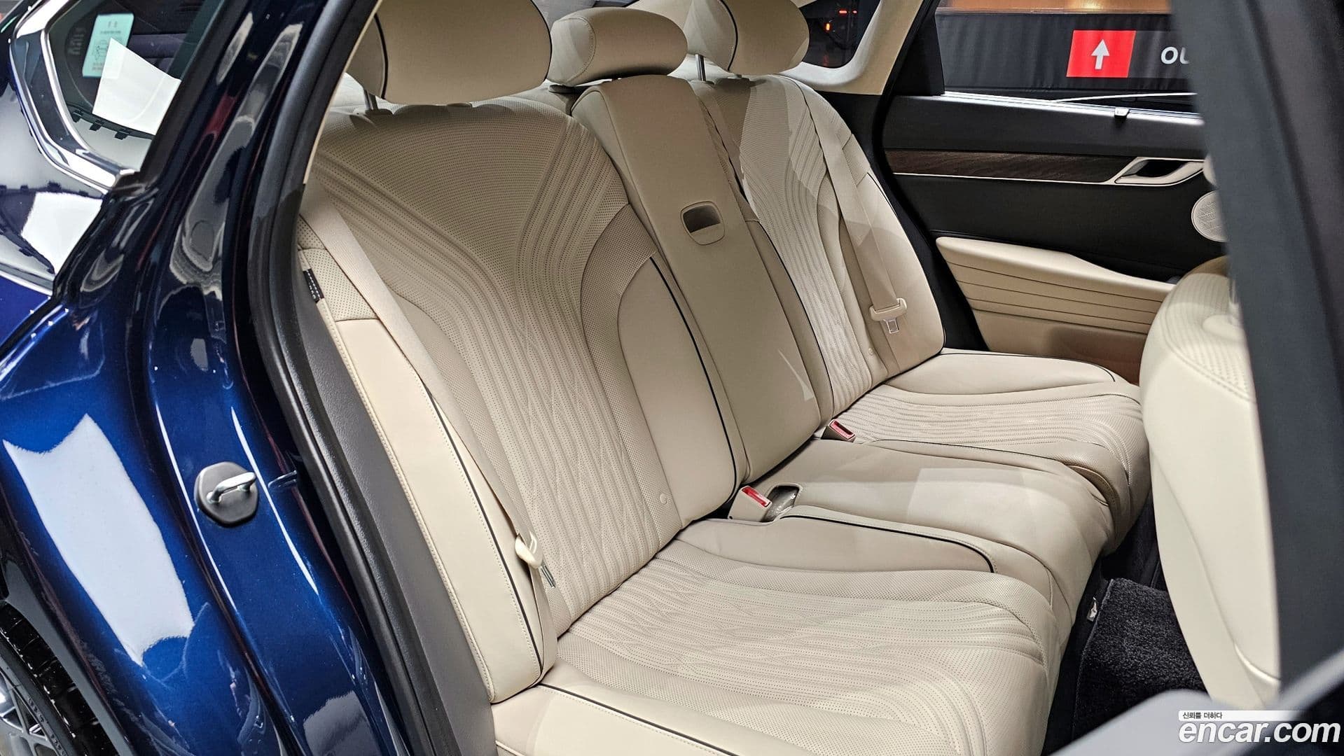 Main__Slider__Photo:G80 Genesis 2020.11-11