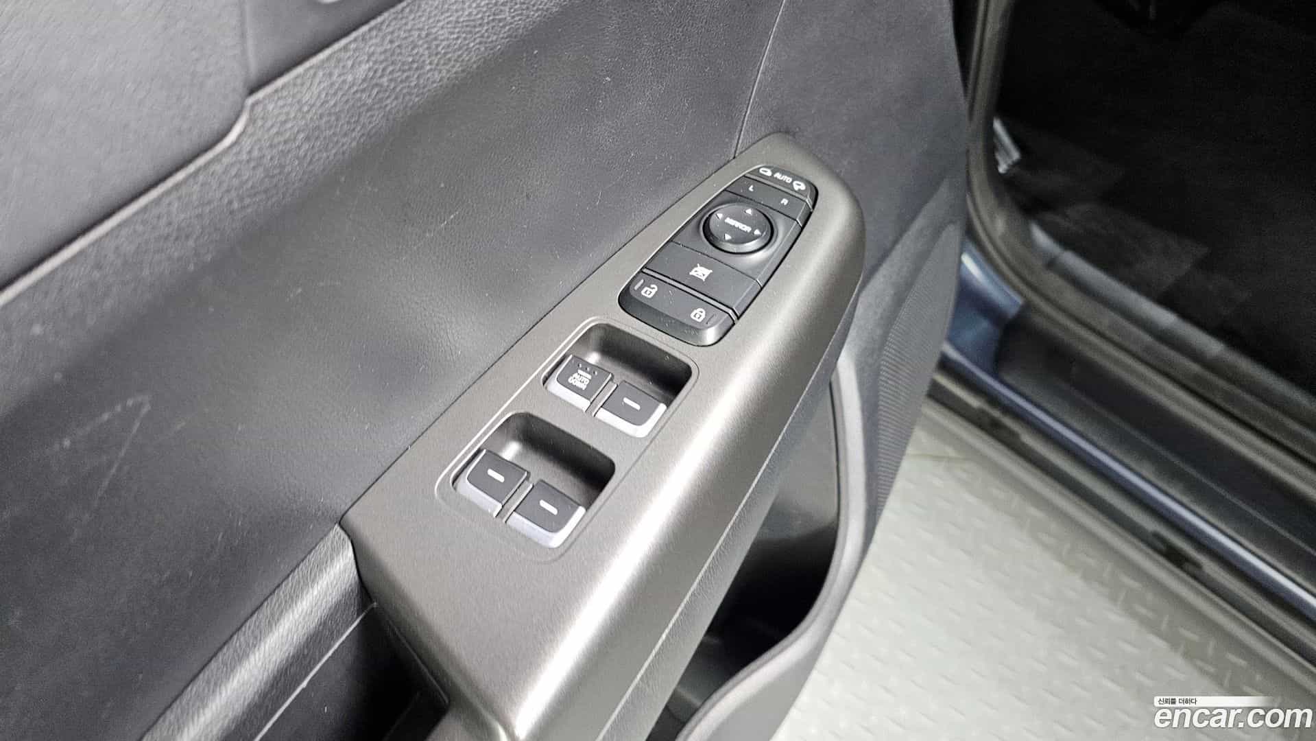 Sportage Kia 2016.1-OPTION-022