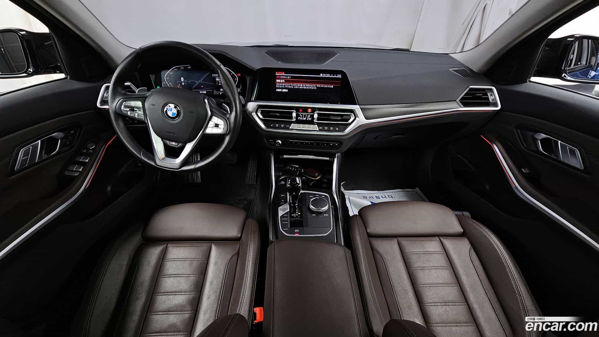 3-Series BMW 2022.8-INNER-007