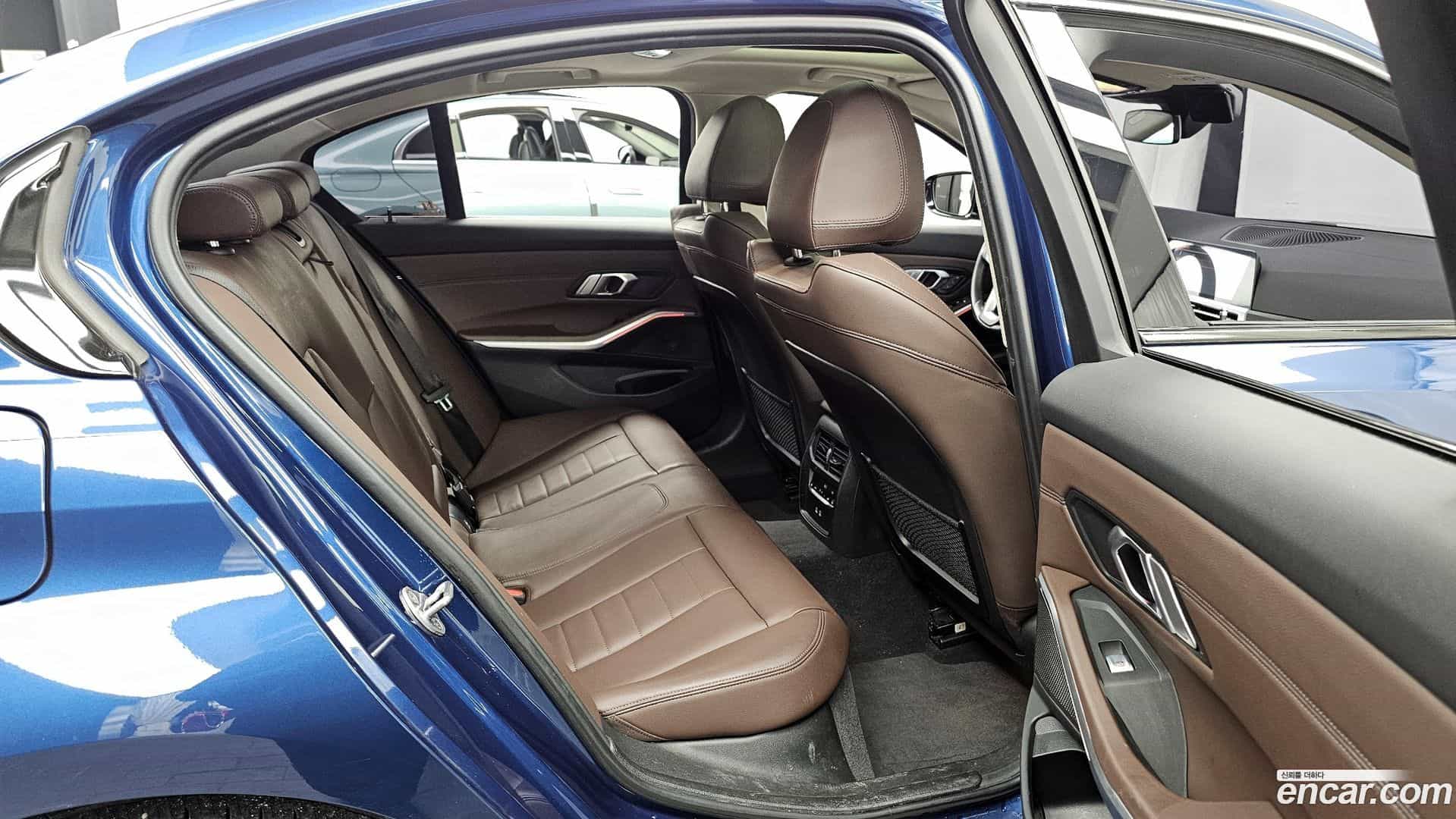 3-Series BMW 2022.8-OPTION-016