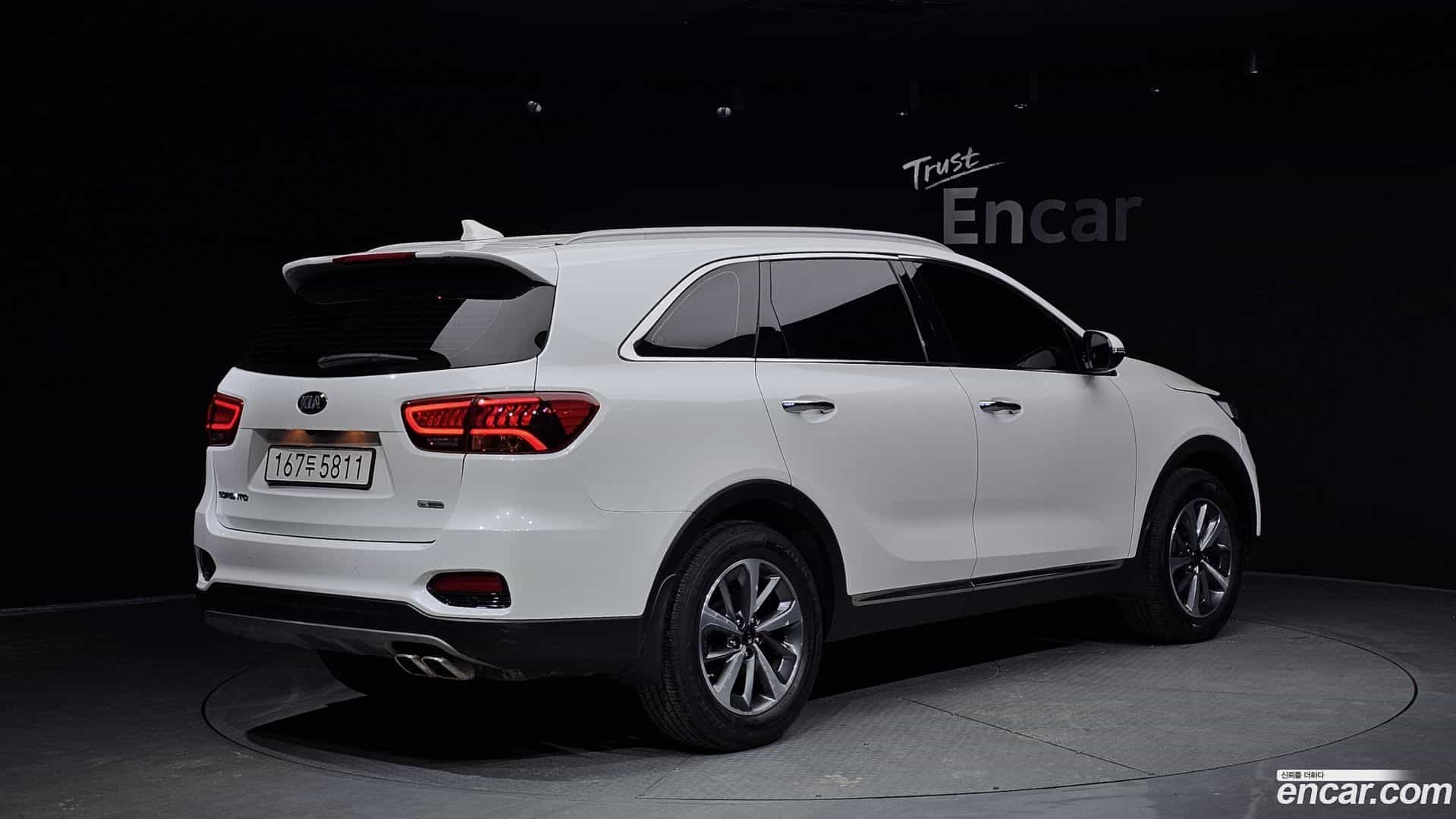 Sorento Kia 2017.8-OUTER-002