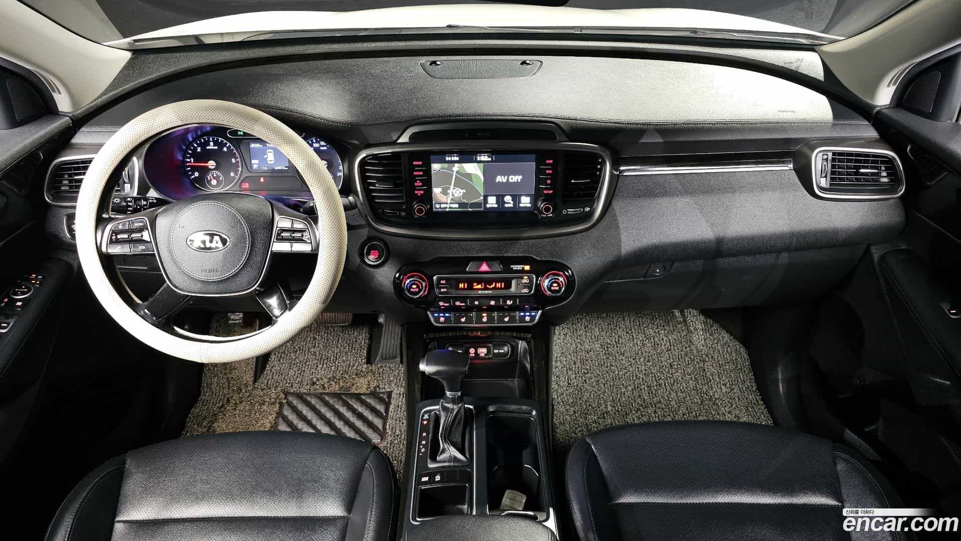 Sorento Kia 2017.8-INNER-007
