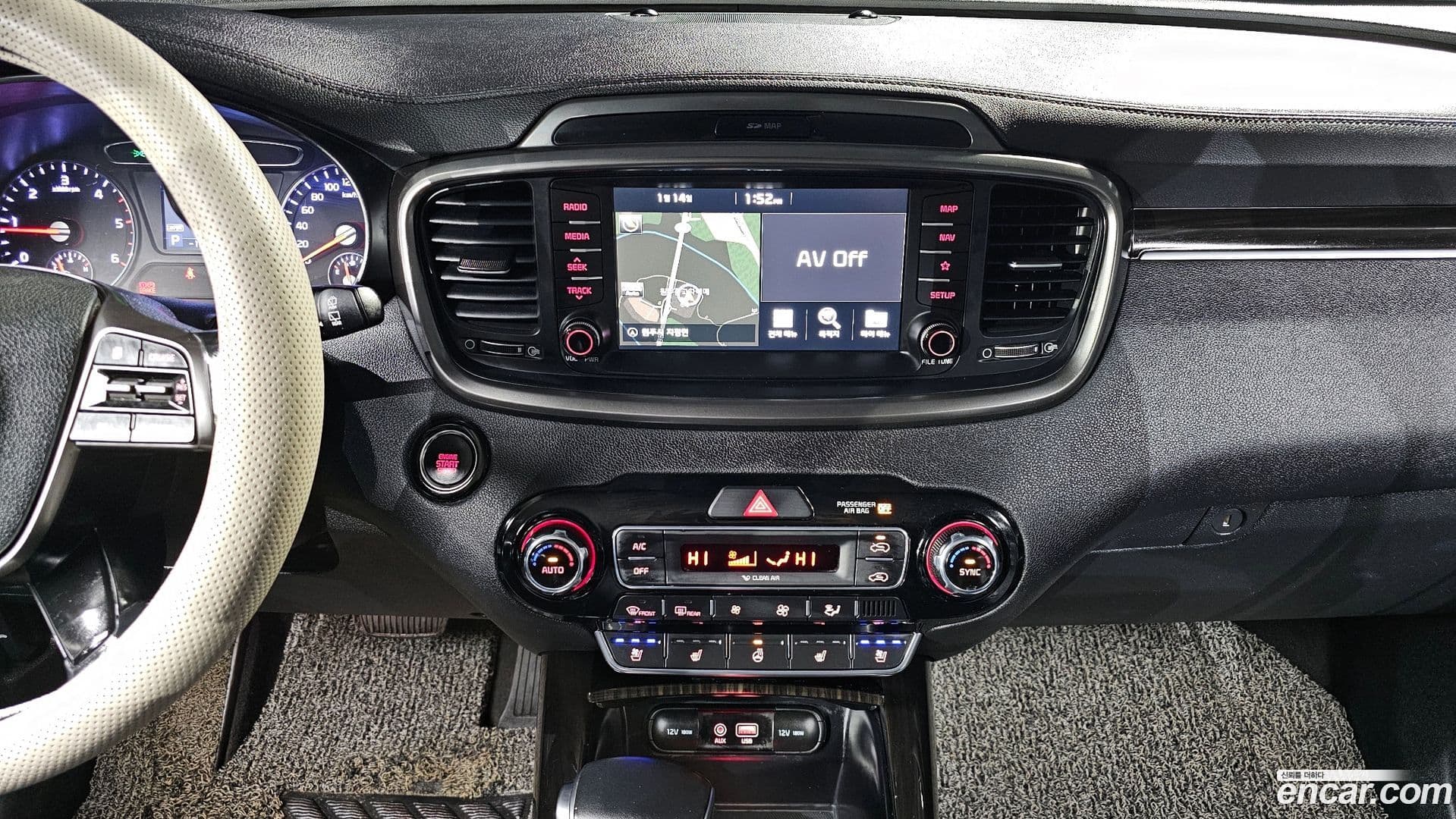 Main__Slider__Photo:Sorento Kia 2017.8-15