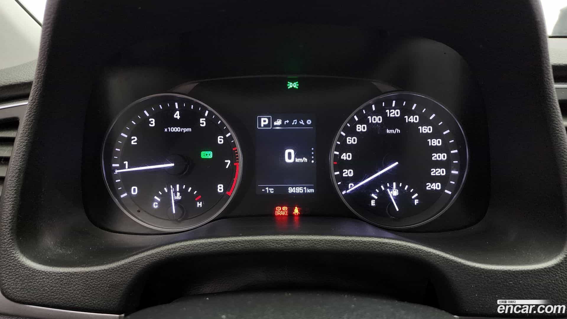 AVANTE Hyundai 2017.8-INNER-008